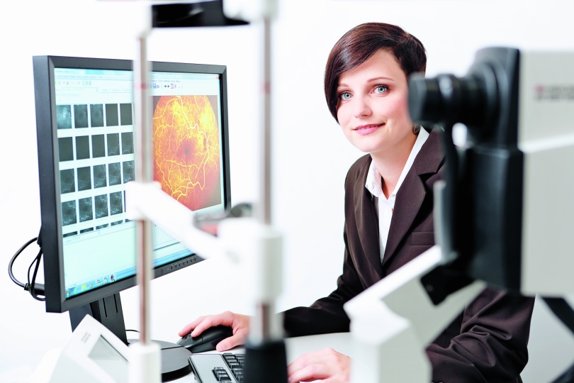 makula-diagnostik-bahnhof-basel